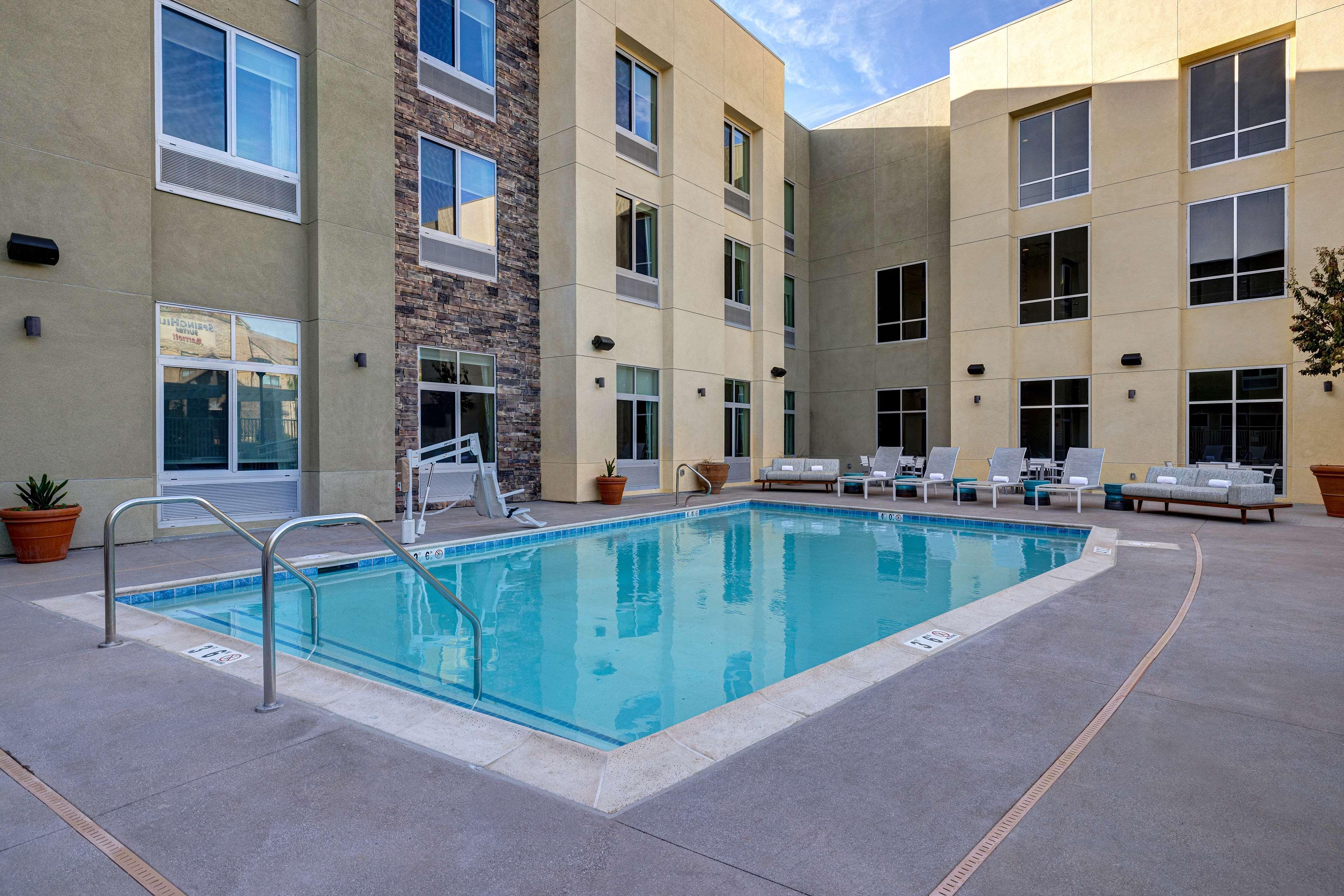 Hilton Garden Inn Temecula Dış mekan fotoğraf