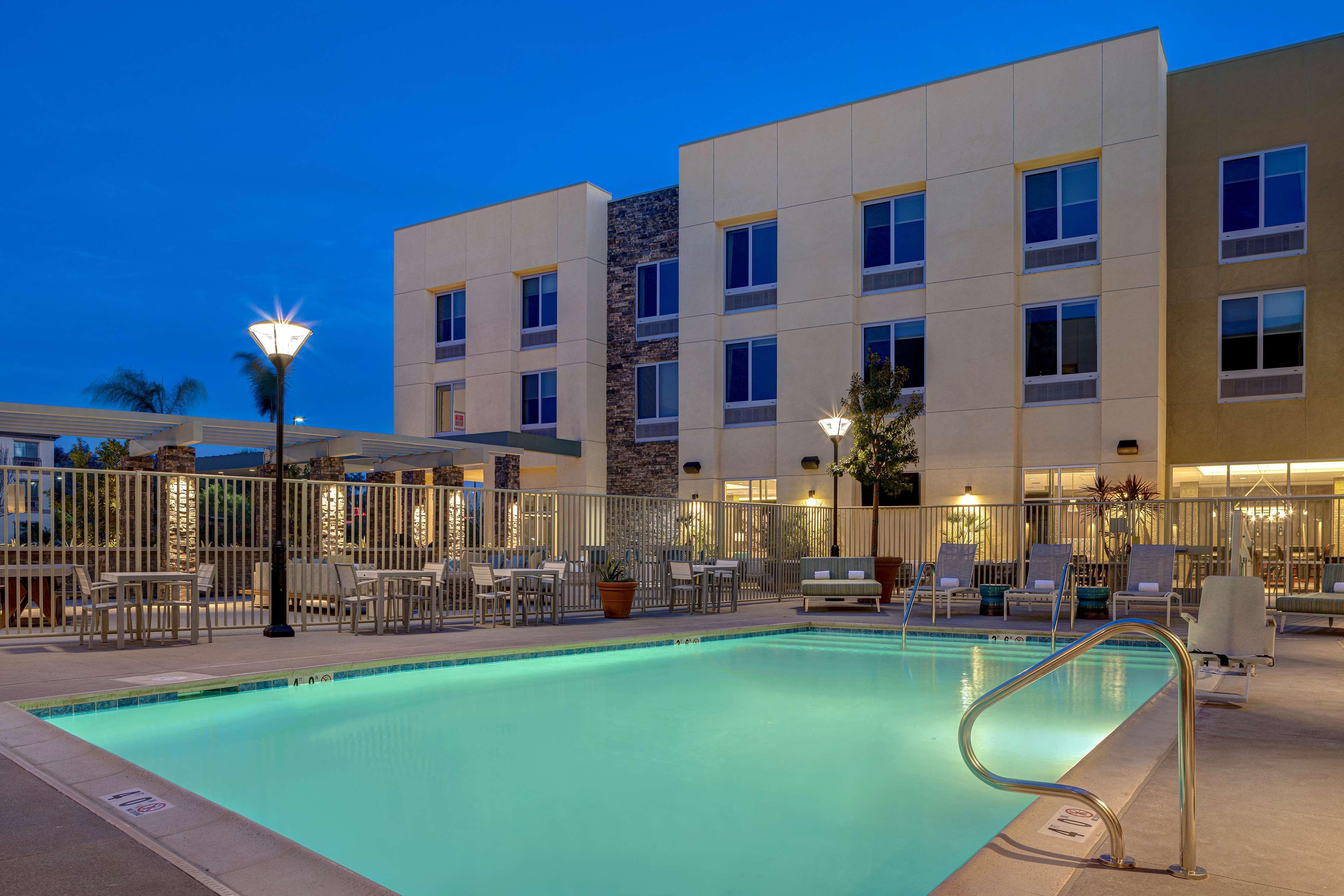 Hilton Garden Inn Temecula Dış mekan fotoğraf